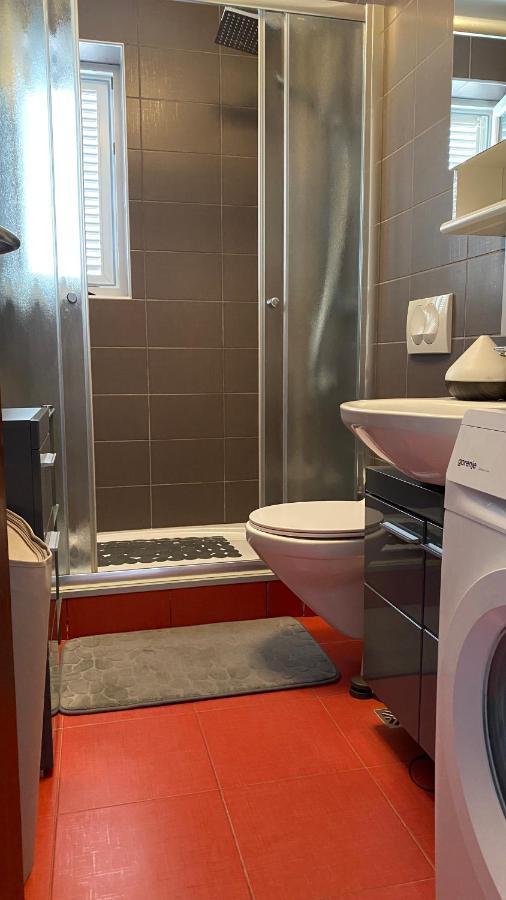 מאלינסקה Apartment La God מראה חיצוני תמונה