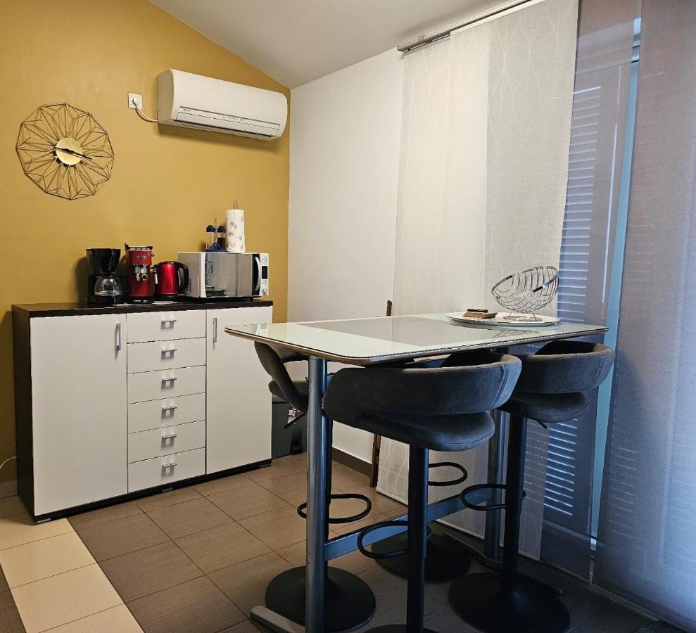 מאלינסקה Apartment La God מראה חיצוני תמונה