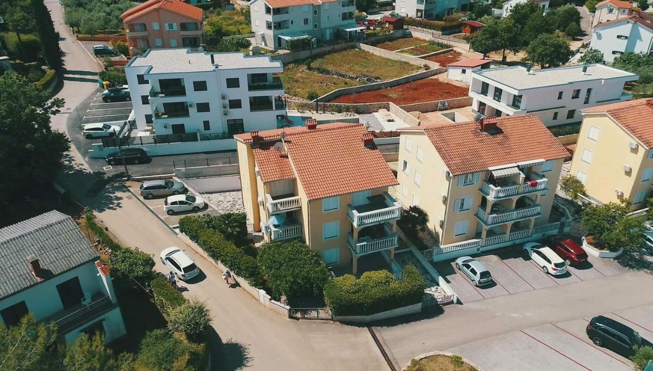 מאלינסקה Apartment La God מראה חיצוני תמונה